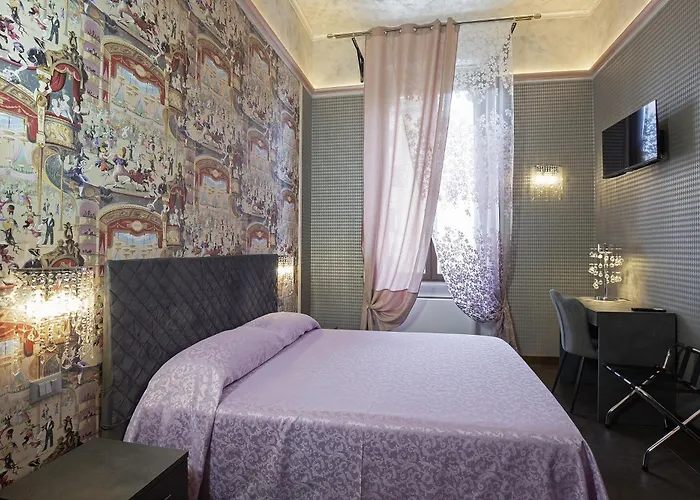 Antica Dimora Delle Cinque Lune Otel 3*