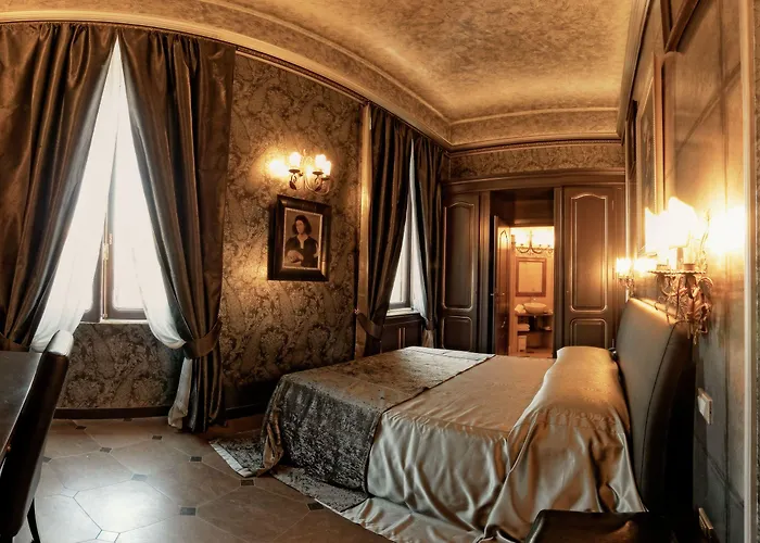 Otel Antica Dimora Delle Cinque Lune 3*