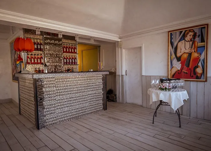 Antica Dimora Delle Cinque Lune Otel 3*