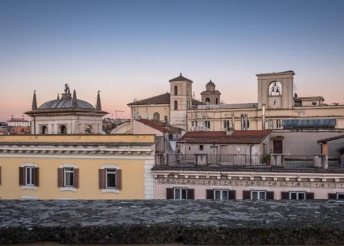 Antica Dimora Delle Cinque Lune Otel 3*